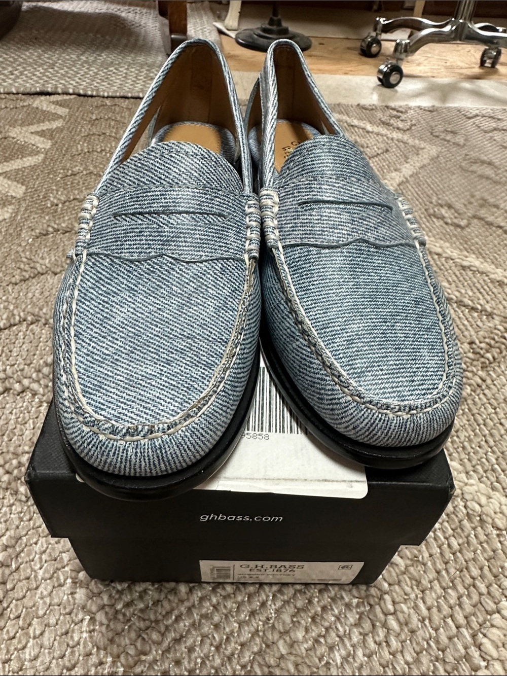 BNWT G.H. Bass Blue Denim Penny Loafers - Women’s Casual Slip-Ons